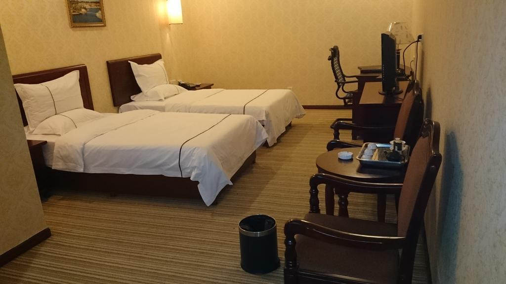 Guangzhou Yue Du Hotel Quarto foto